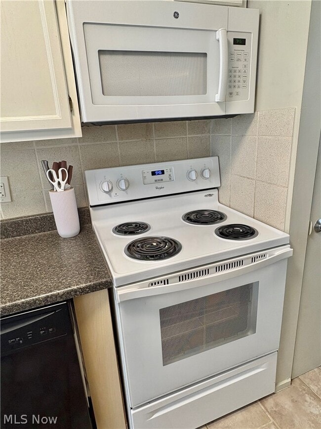 Building Photo - 6770 Chaffee Ct