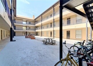 Courtyard - 2401 Leon St