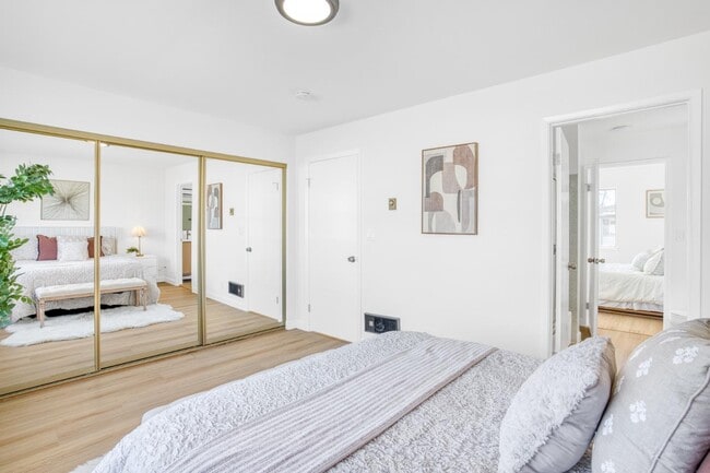 Building Photo - 258 Ventura Ave