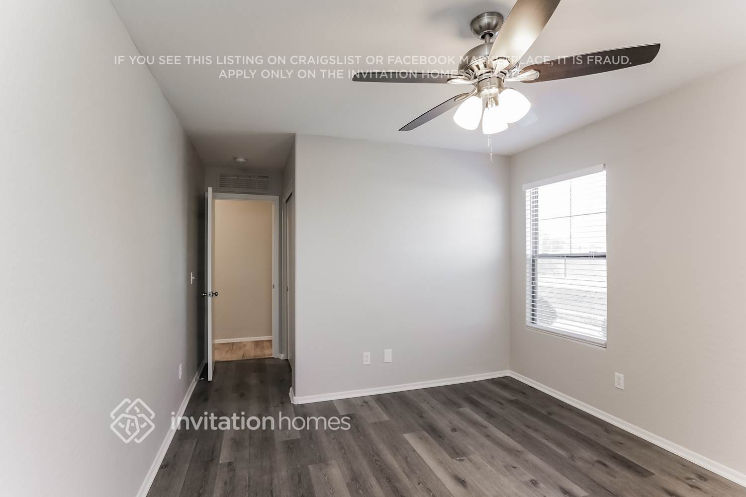 Building Photo - 3323 S 80th Ave