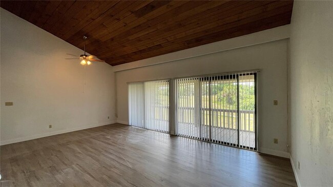 Building Photo - 2385 Burnway Rd