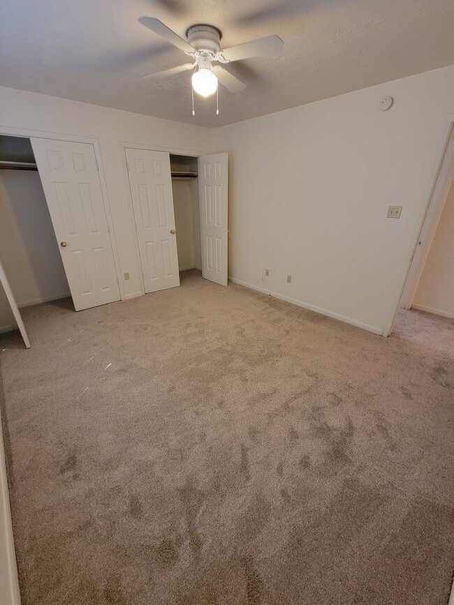 Building Photo - College Station - 3 Bedrooms / 2 baths four plex downstairs unit.