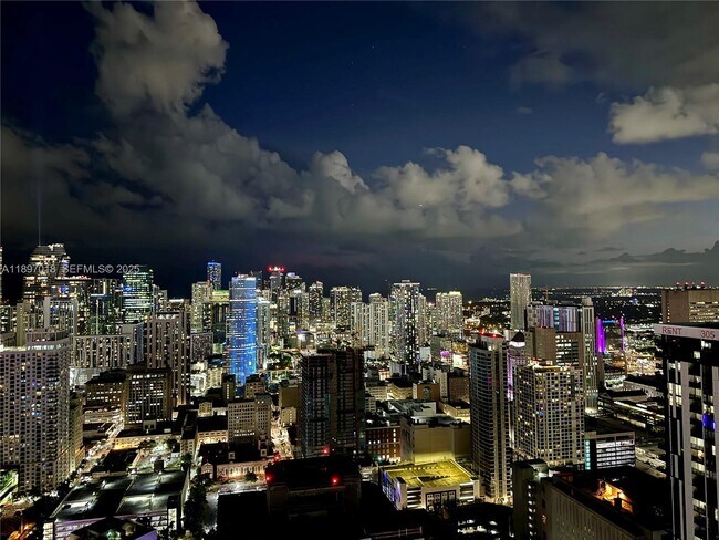 Building Photo - 159 NE 6th St