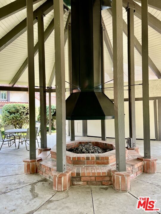 Building Photo - 27574 Rondell St