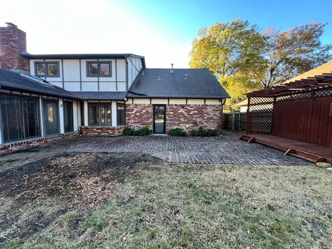 Building Photo - Step into this inviting, sunlit home where space and comfort blend seamlessly