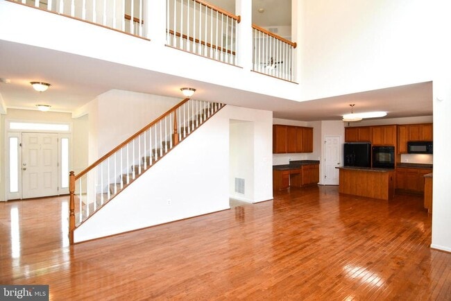 Building Photo - 3082 American Eagle Blvd