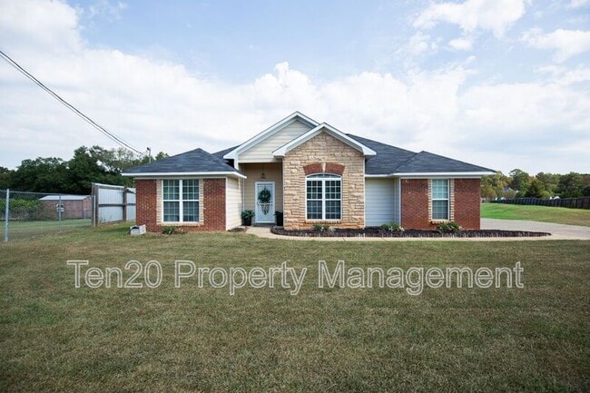 Primary Photo - 10 Bon Acre Rd