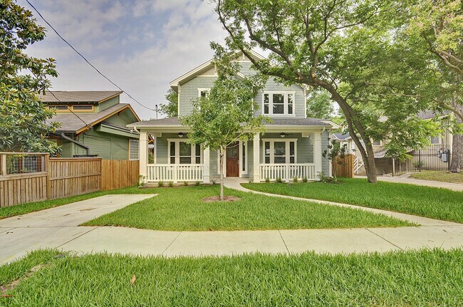 Building Photo - UT PRE-LEASE: 2011 Constructed Custom West...