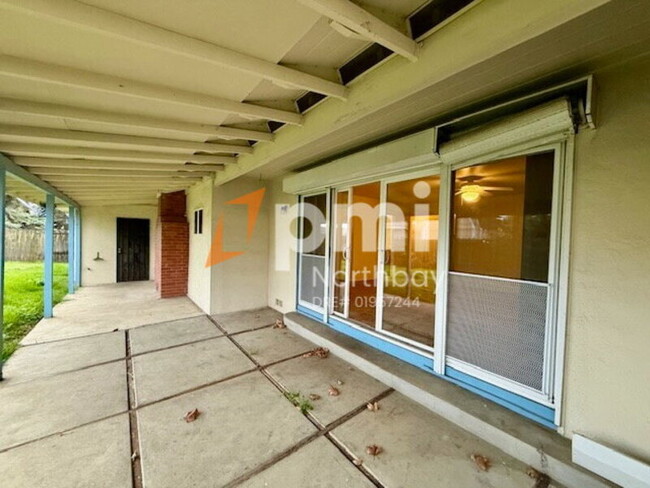 Building Photo - 1504 Maryland St