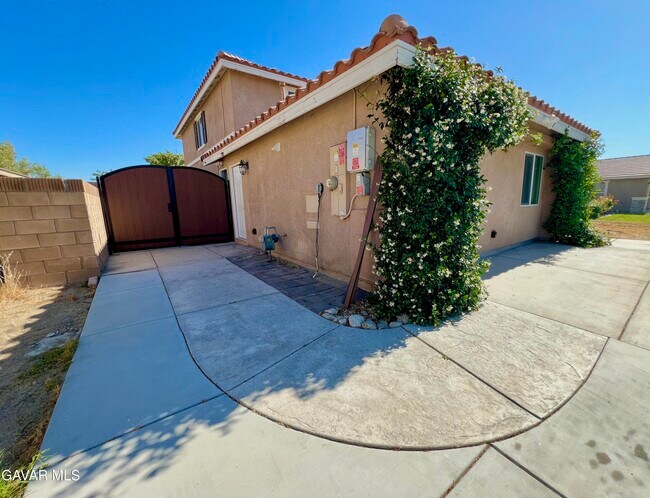 Building Photo - 6438 Shayna Ct