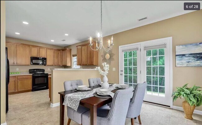 Building Photo - 3122 Binghampton Ln