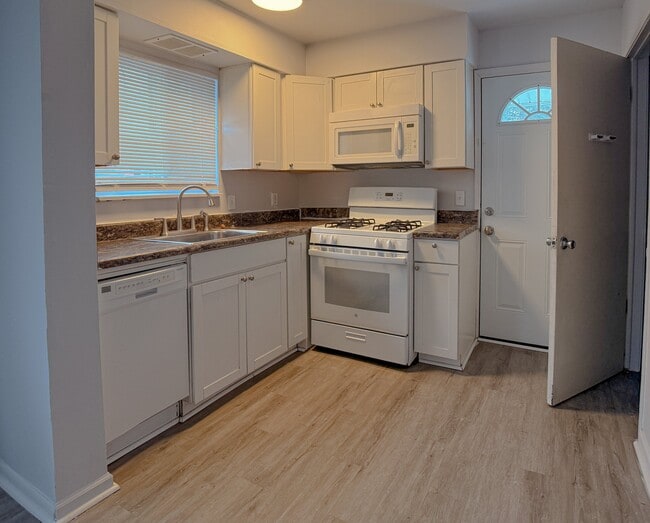 Kitchen - Carolina Flatz