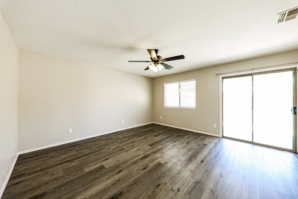 Building Photo - 8613 W Cordes Rd