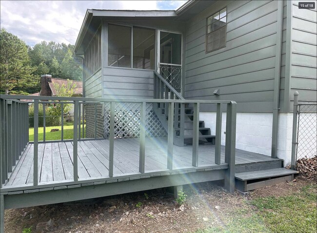 Great deck space for entertaining and enjoying the outdoors - 714 Woodland Dr S