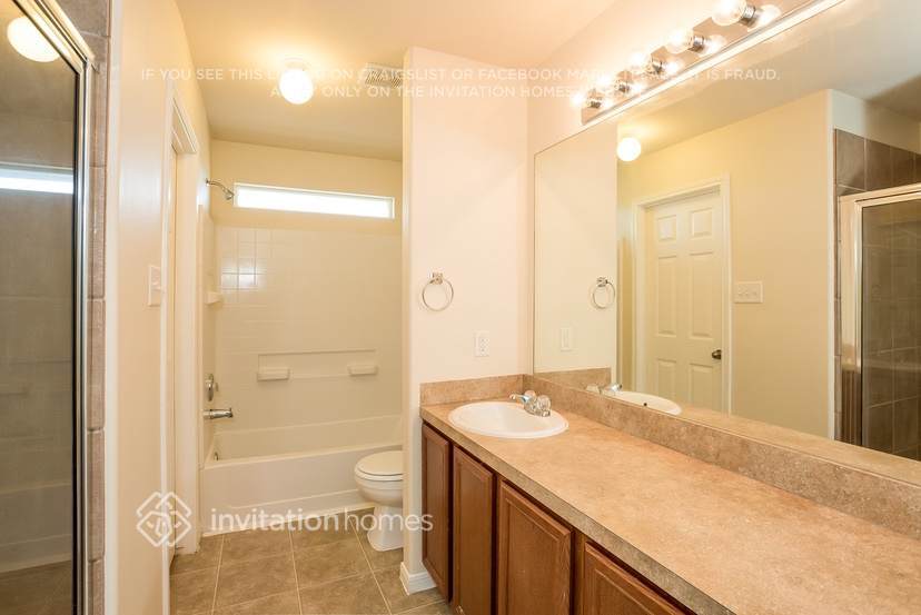 Building Photo - 16423 Noble Meadow Ln
