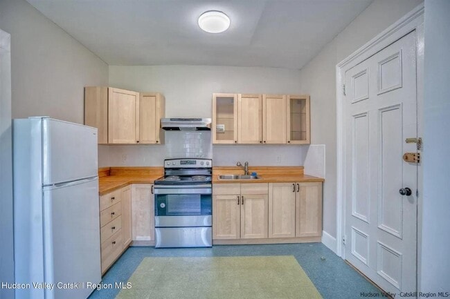 Building Photo - 4 W Union St