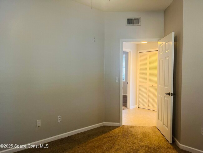 Building Photo - 1747 Sophias Dr