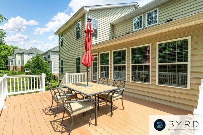 Building Photo - 6018 Red Setter Ln