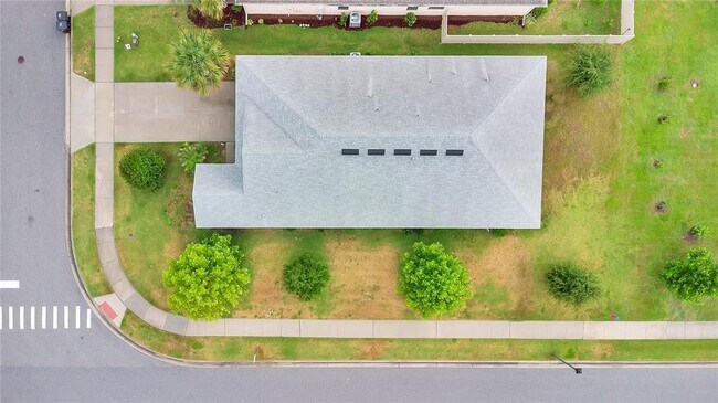 Building Photo - 901 Sabal Breeze Ln