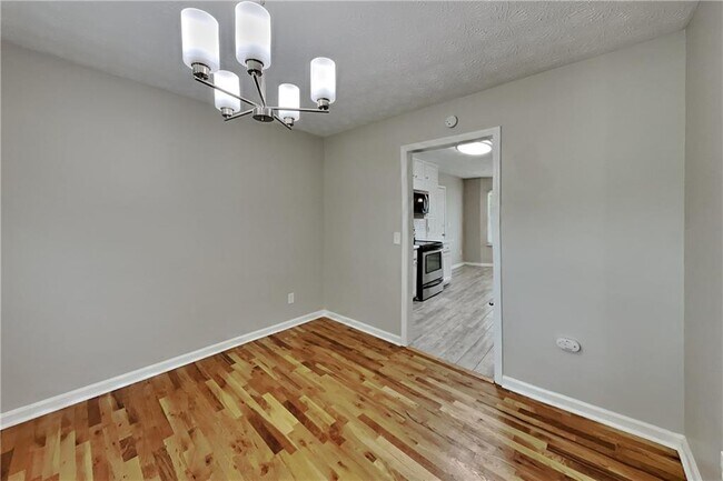 Building Photo - 2920 Summit Point Ct