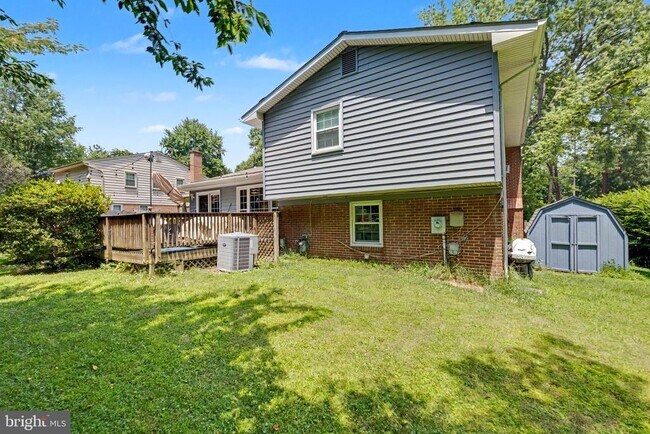 Building Photo - 2113 Sheriff Ct