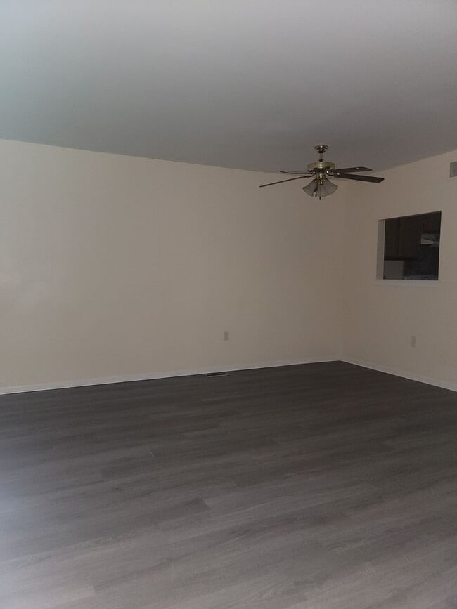 Building Photo - COMING SOON - BEAR AREA TOWNHOUSE