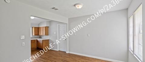Building Photo - 2253 Collier St