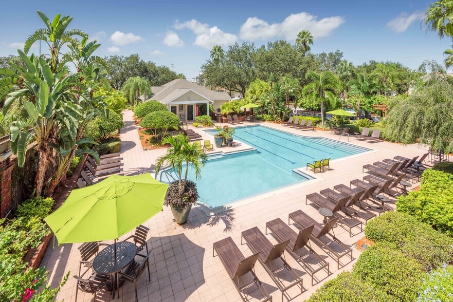 Post Hyde Park Tampa, FL Apartment Finder