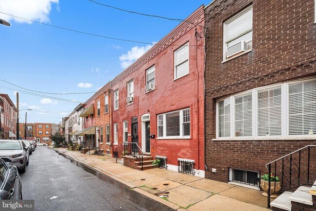 Building Photo - 623 Gerritt St