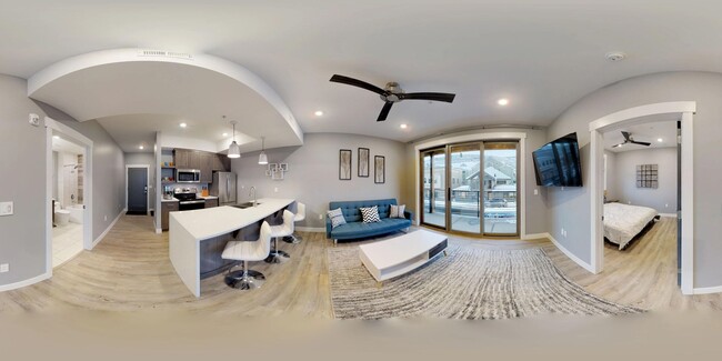 Building Photo - Modern One Bedroom in Prospector!