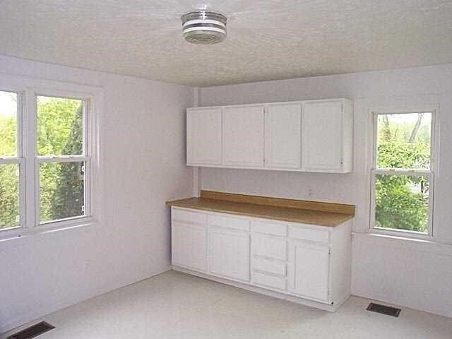 Building Photo - 609 Stony Point Rd