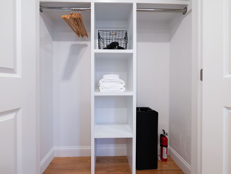 Building Photo - 1 Central Sq