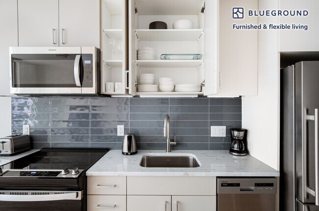 Building Photo - 40 Patterson St NE