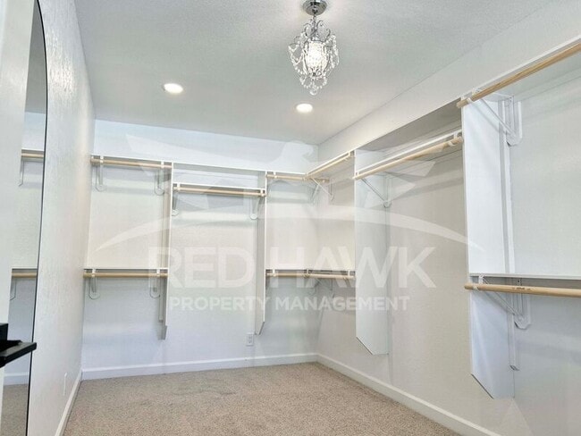 Building Photo - 2466 E Huber St