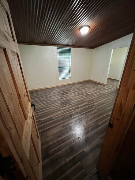 Building Photo - 2526 Co Rd 4790