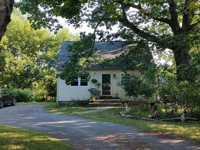 Building Photo - 1314 Blakeley Rd