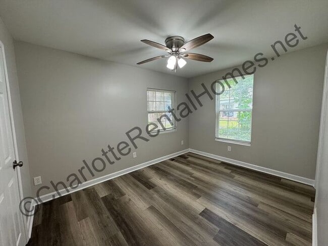 Building Photo - Nice renovated home in Gastonia!