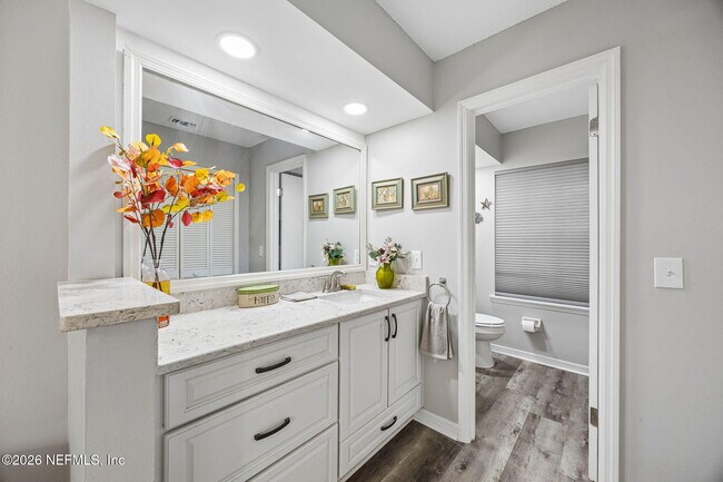 Building Photo - 12036 Arbor Lake Dr