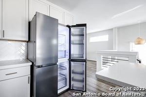 Building Photo - 7910 Needle Crk