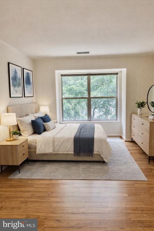 Building Photo - 11703 Olde English Dr