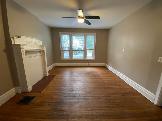 Building Photo - Central Campus OSU 7 bedroom, 4 Bathroom H...