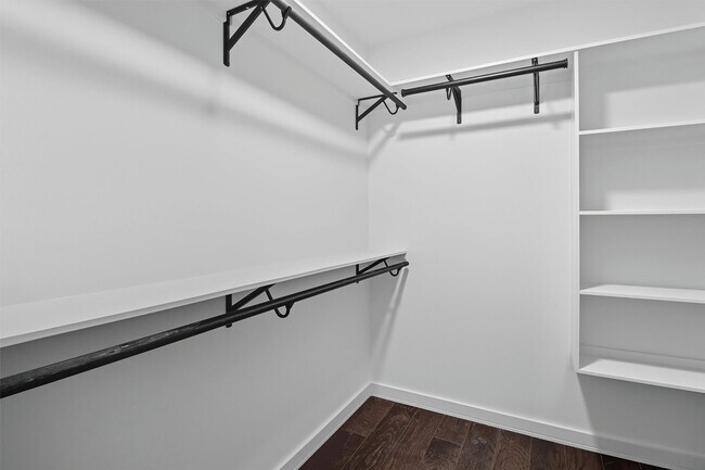 Building Photo - 2939 El Fenice Ln