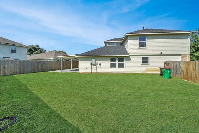 Building Photo - 6006 Barany Ct