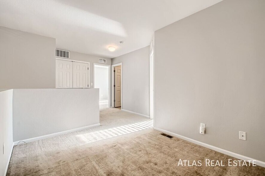 Building Photo - 4655 N Andes St