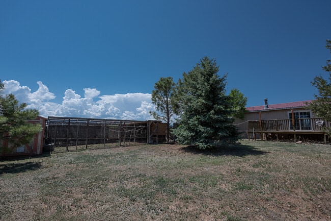 Building Photo - 49 Las Tusas Rd