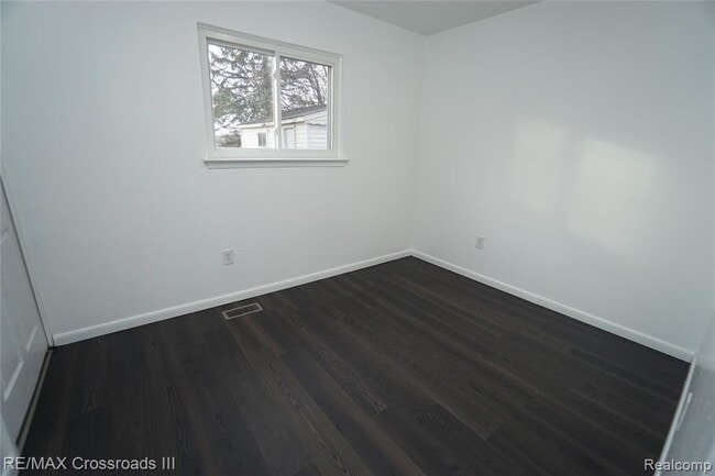 Building Photo - 11012 Jackson St