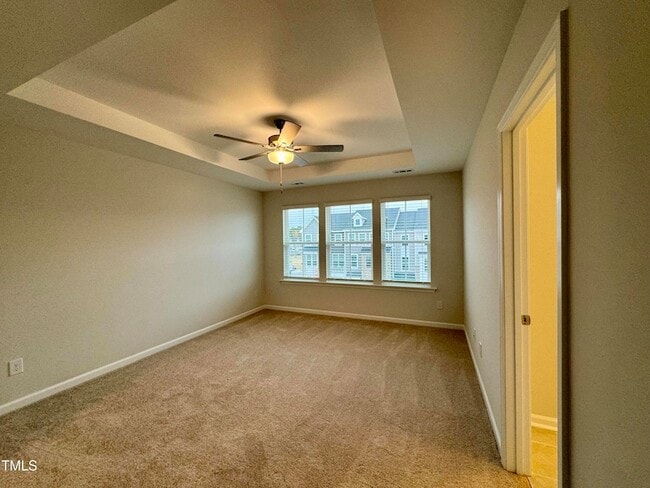 Building Photo - 209 Hickory Plns Rd