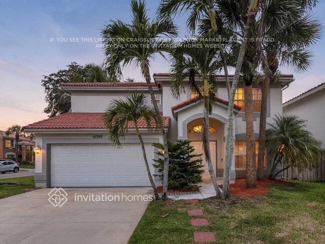 Building Photo - 10769 Oak Lake Way