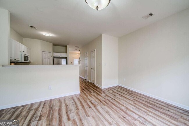 Building Photo - 3285 Hidden Cove Cir NW