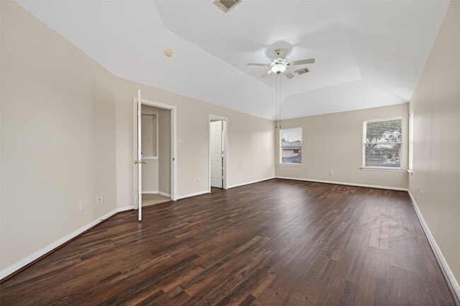 Building Photo - 9111 Winkbow Dr